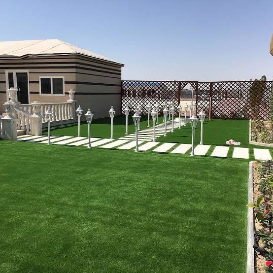 تركيب عشب صناعي بمساحات كبيرة بالدمام و الخبر0563478433 ىةلالانت